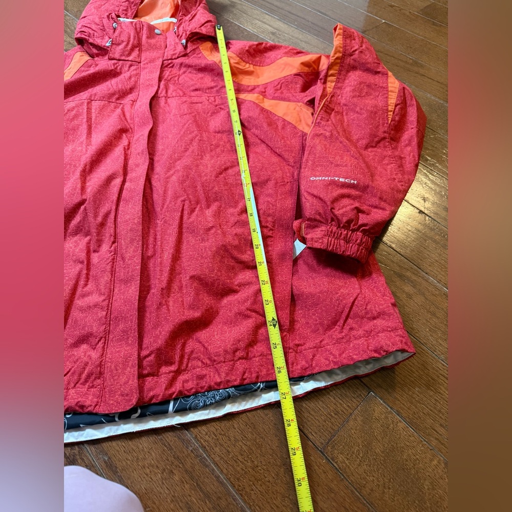 Women’s Columbia Jacket - Picture 14 of 17